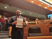 Barbón arranca su discurso destacando la solidaridad asturiana y advirtiendo que vienen tiempos "difíciles"