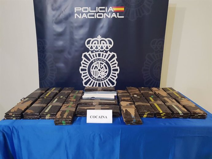 Cocaína incautada por la Policía Nacional en un vehículo que circulaba por Albacete