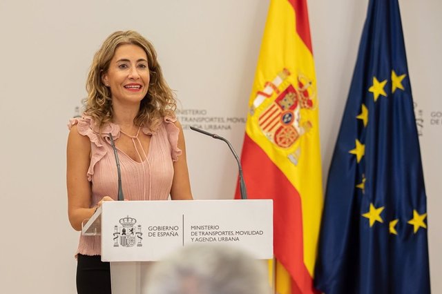 Archivo - La ministra de Transportes, Movilidad y Agenda Urbana, Raquel Sánchez