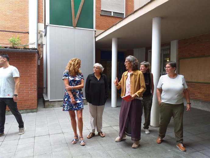 Visita de la alcaldesa de Gijón, Ana González, al Colegio Público Príncipe de Asturias,  con motivo de la inauguración del curso escolar 2022/2023