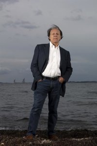 Villacís propone que la estación de Metro de Nuevos Ministerios sea renombrada como 'Javier Marías'