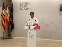 Negueruela asegura estar "contento" con que las instituciones lleguen a acuerdos y ve "normal que haya discrepancias"