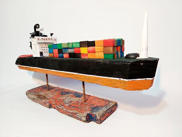 Imagen de una de las piezas que se exponen en la muestra 'Bajamar', en el Museo Marítimo del Cantábrico