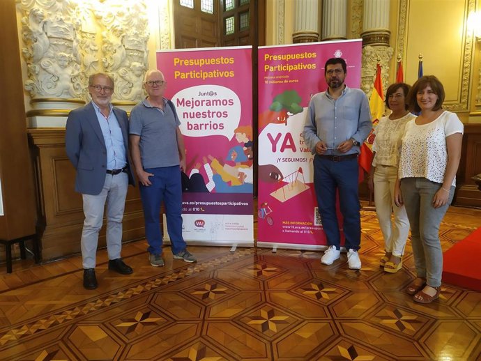 Presentación de los Presupuestos Participativos de Valladolid por parte de concejal de participación Ciudadana y Deportes, Alberto Bustos