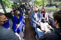 La Xunta insiste en que "por ahora" sufraga las bonificaciones al autobús porque "el Gobierno no aportó ni un euro"