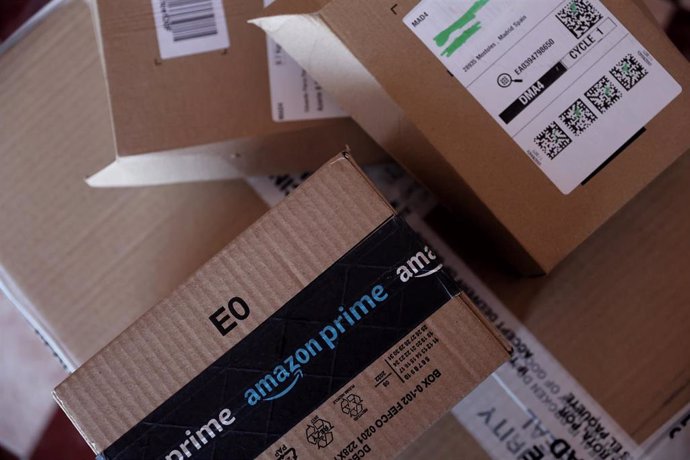 Varios paquetes de Amazon