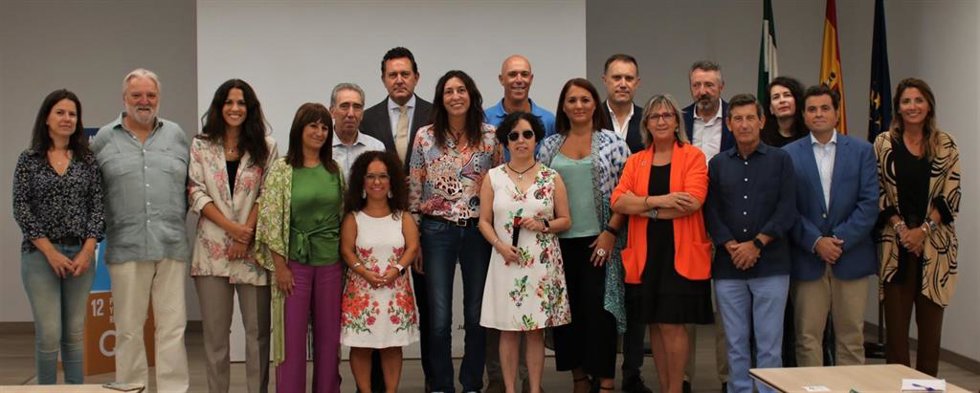 Loles López ofrece "diálogo constante" para avanzar en la inclusión social de las personas con discapacidad