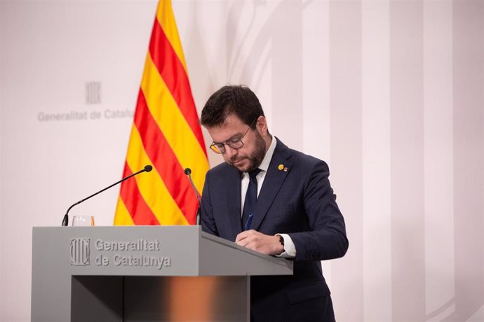 Archivo - El presidente de la Generalitat, Pere Aragons, comparece tras la celebración del Consell Executiu en el Palau de la Generalitat, a 2 de agosto de 2022, en Barcelona, Catalunya (España).