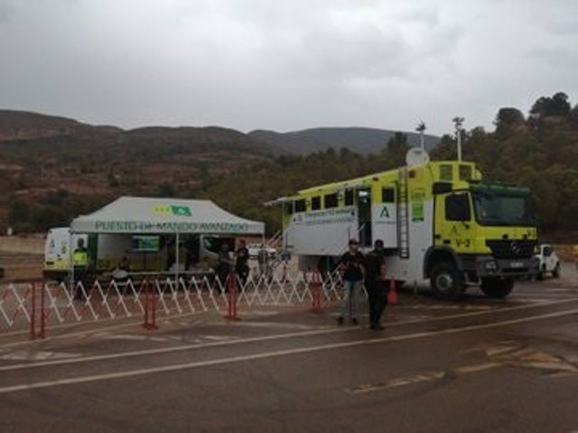 Imagen del Puesto de Mando Avanzado para la lucha contra el incendio forestal de Los Guájares (Granada)