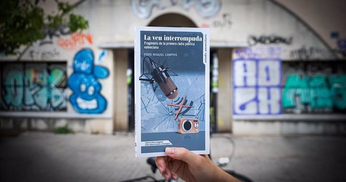 'La Veu Interrompuda. Fragments De La Rdio Pública Valenciana'