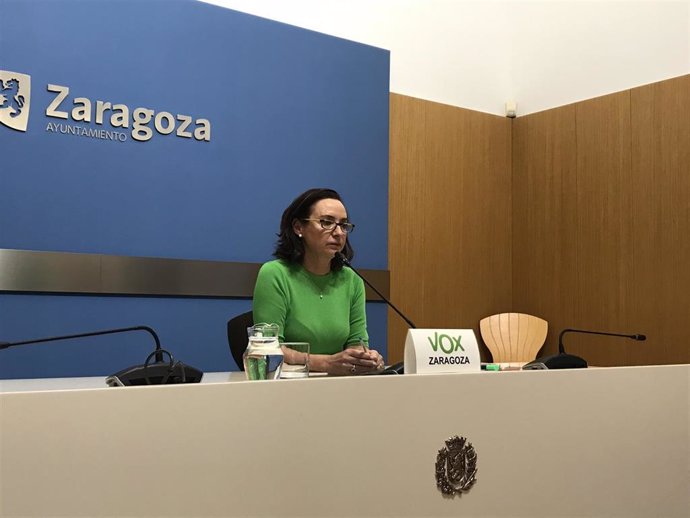 Archivo - La concejal del grupo municipal de VOX en el Ayuntamiento de Zaragoza, Carmen Rouco,