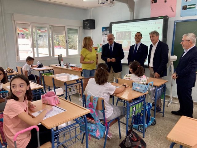 Visita al colegio Antonio Prieto.