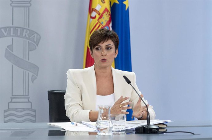 La ministra Portavoz y de Política Territorial, Isabel Rodríguez, durante una rueda de prensa posterior a una reunión del Consejo de Ministros, en La Moncloa, a 13 de septiembre de 2022, en Madrid (España). 