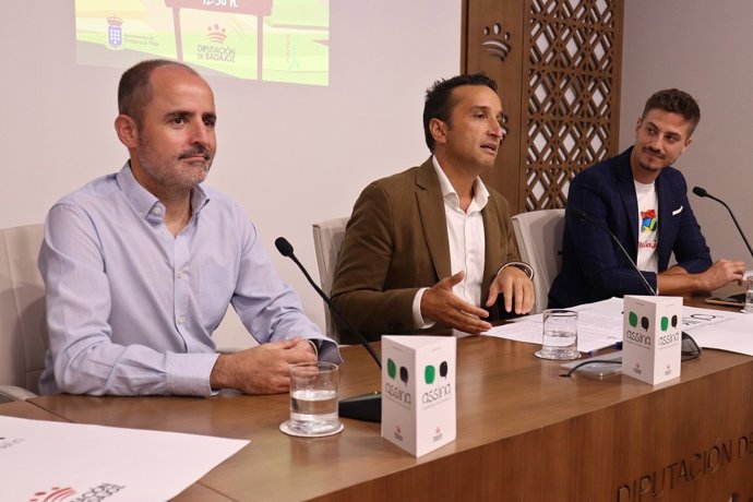 Presentación del programa Assina, recuperando la lengua extremeña.