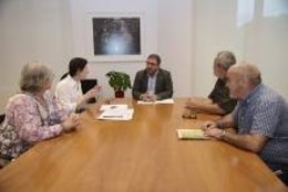 Reunión en el Parlamento.