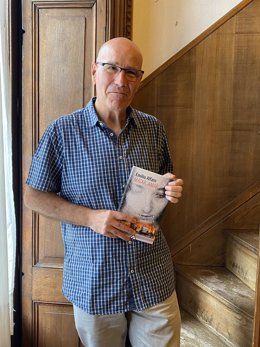 Emilio Alfaro presenta su novela  'Matar, amar'