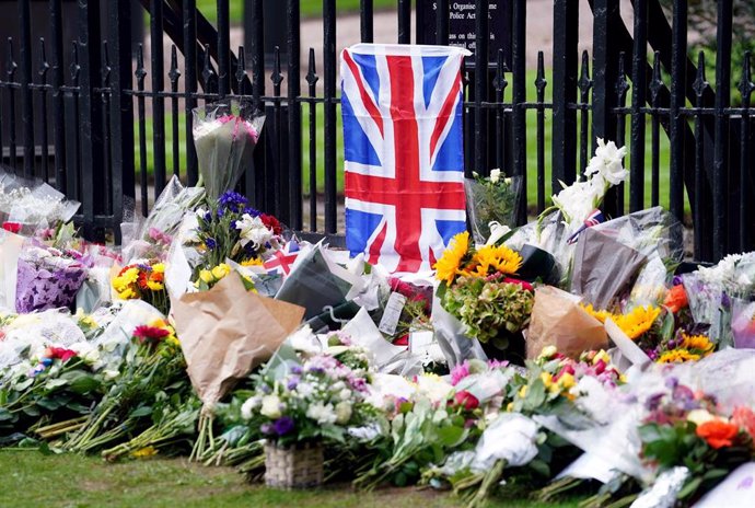 Ofrenda floral en Windsor tras la muerte de Isabel II