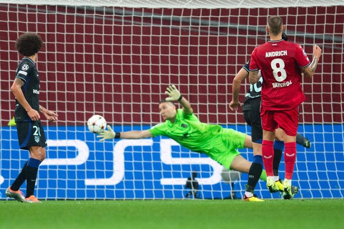 Robert Andrich hace el 1-0 en el Bayer Leverkusen-Atlético de Madrid de la Liga de Campeones 2022-2023