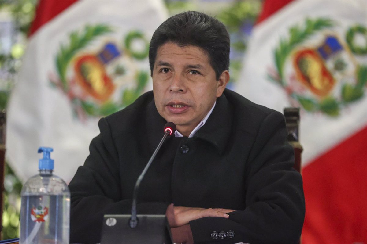 Perú.- Pedro Castillo Tiende La Mano Al Nuevo Presidente Del Congreso ...