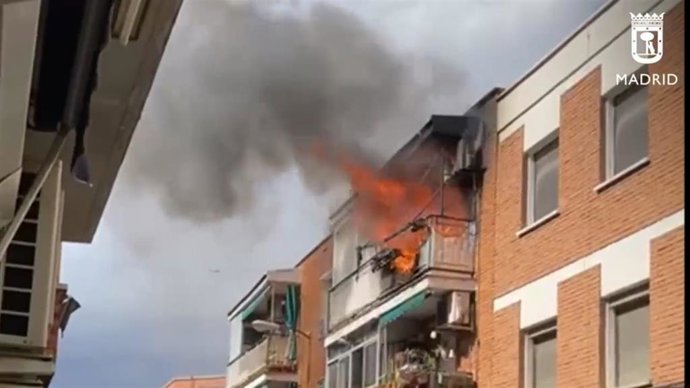 Incendio en una vivienda de Villaverde.