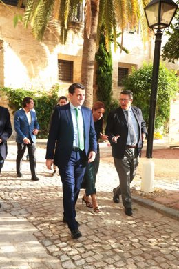 El alcalde de Córdoba, José María Bellido, en la presentación de Cabalcor.