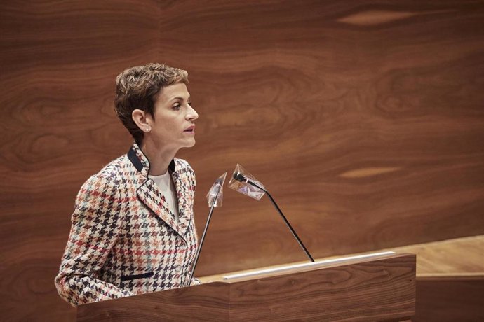 Archivo - La presidenta del Gobierno de Navarra, María Chivite, en el anterior Debate sobre el Estado de la Comunidad.