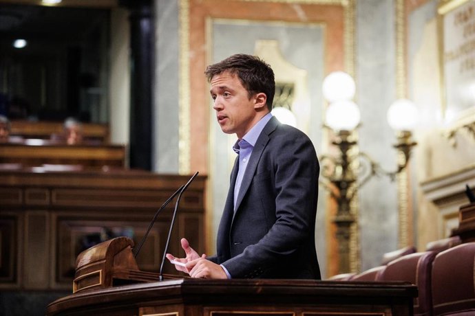 El líder de Más País, Íñigo Errejón, interviene durante una sesión plenaria en el Congreso de los Diputados, a 13 de septiembre de 2022, en Madrid (España). L