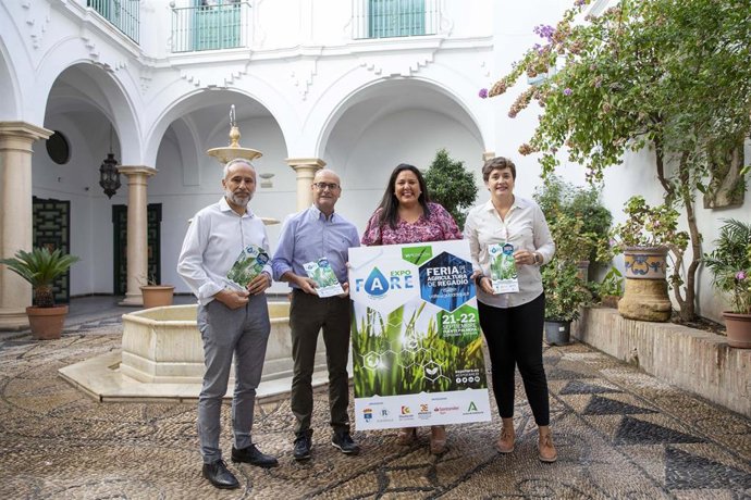 La presidenta de Iprodeco, Dolores Amo, en la presentación del cartel de ExpoFare.