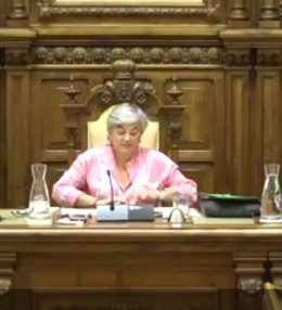 La alcaldesa de Gijón, Ana González (PSOE), durante el Pleno Municipal de Gijón