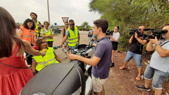 Presentación en Palma de la campaña de concienciación de DGT para reducir las distracciones al volante.