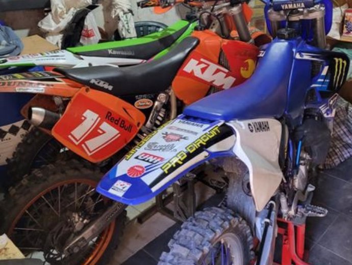 Motocicletas de Cross recuperadas por la Guardia Civil y la Policía Local de El Saucejo.