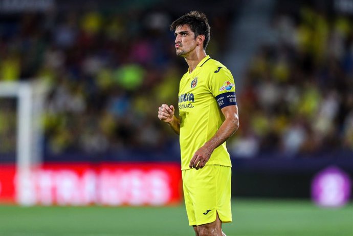 Gerard Moreno of Villarreal laments during the UEFA Conference League, football match played between Villarreal CF and KKS Lech Poznan at the Ceramica Stadium on September 8, 2022, in Castellon, Spain.