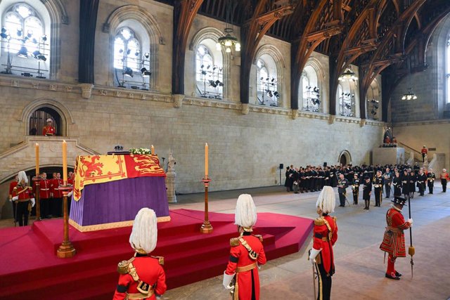 Capilla ardiente de Isabel II en el palacio de Westminster, en Londres