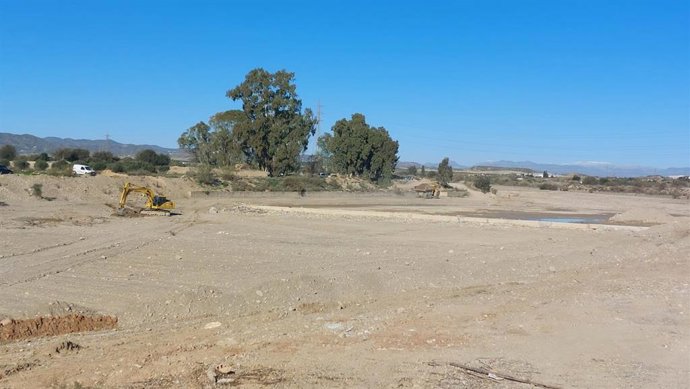 Obras de mejora de un cauce en la provincia de Almería