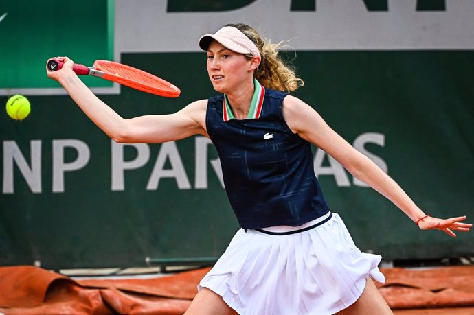 Archivo - Cristina BUCSA of France during the Qualifying Day one of Roland-Garros 2022, French Open 2022, Grand Slam tennis tournament on May 16, 2022 at the Roland-Garros stadium in Paris, France - Photo Matthieu Mirville / DPPI