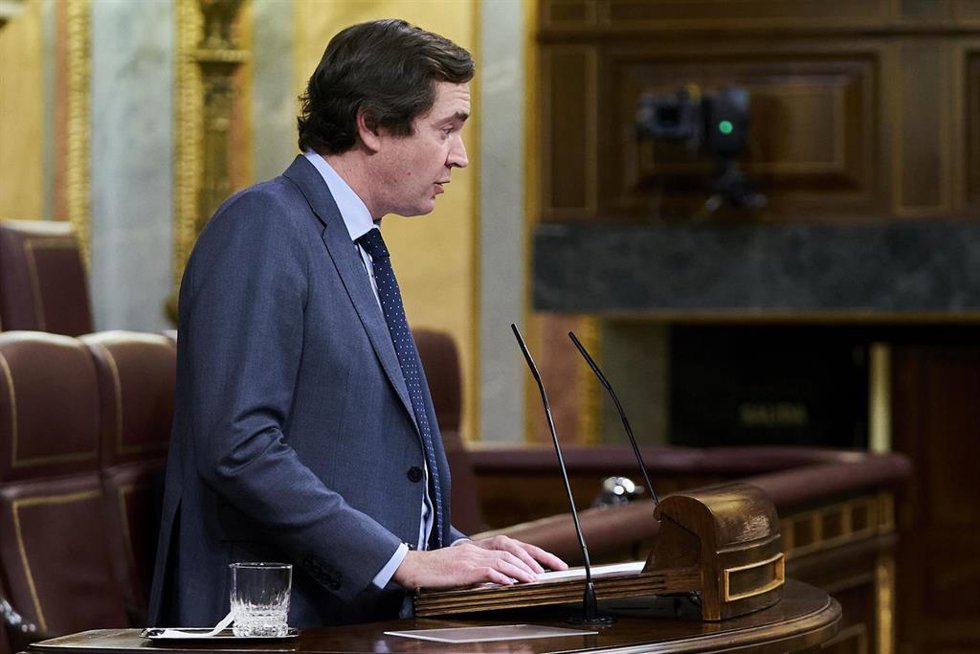 Archivo - El diputado del PP, Pablo Hispán, interviene en una sesión plenaria en el Congreso de los Diputados