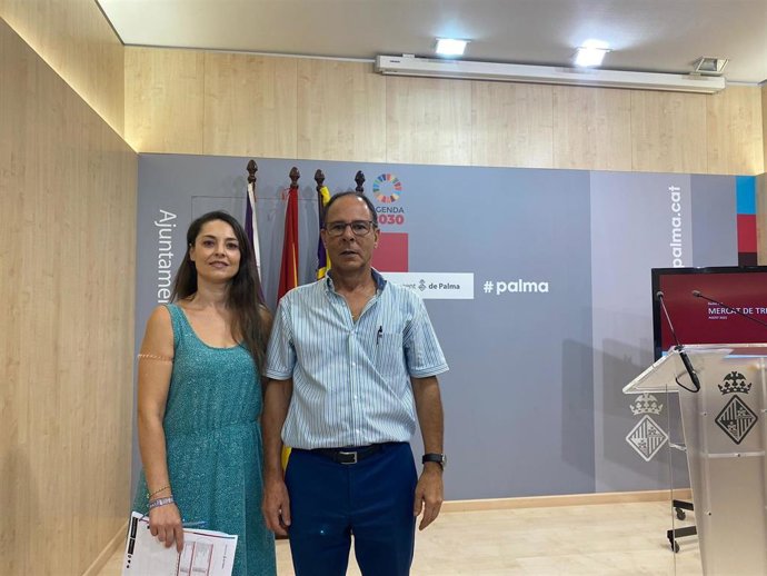 La gerente de Palma Activa, Susana Ricón, y el regidor de Promoción Económica y Ocupación, Jordi Vil.