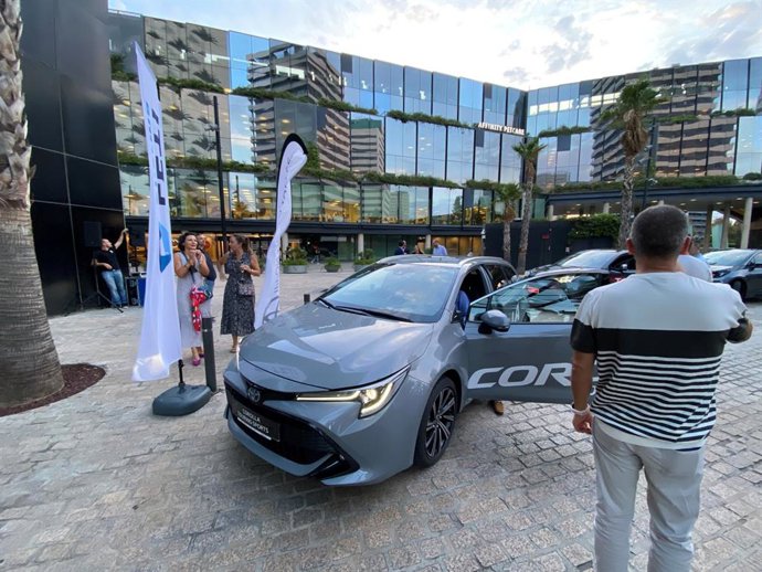 Archivo - LETI Pharma apuesta por Toyota para renovar su flota con 93 híbridos eléctricos