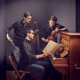 El concierto del Trío VibrArt marcará el inicio de la temporada de abono de la Orquesta Sinfónica.