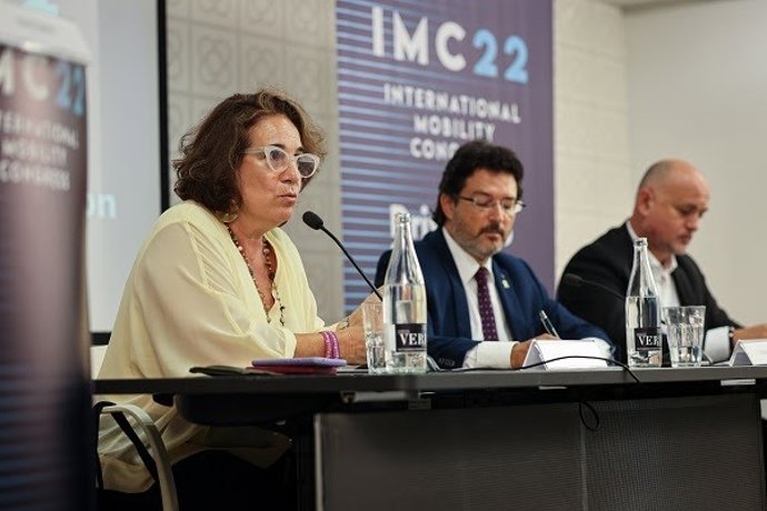 Aurora Carbonell, Isidre Gavín y Joan Serra