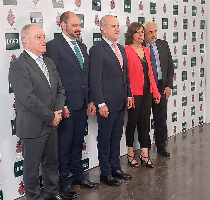 La UNED lha llevado la Educación Superior de calidad a poblaciones donde antes no llegaba, una labor que inición hace 50 años, aniversario que se ha conmemorado en Barbastro