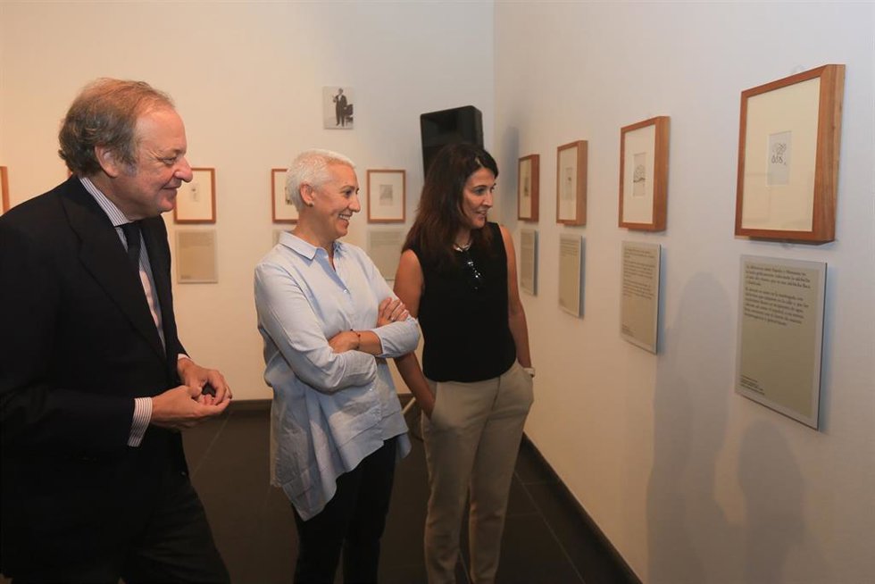Inaguración de la exposición 'Ramón Gómez de la Serna. Greguerías ilustradas' en el Centro Fundación Unicaja de Cádiz.