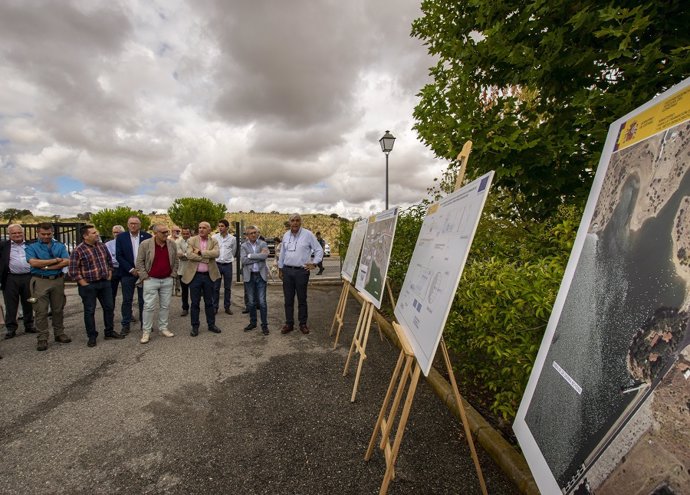 Presentación del inicio de obras para interconectar los embalses de La Colada y Sierra Boyera en el norte de Córdoba.