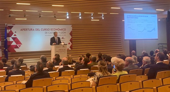 El presidente ejecutivo de Gestamp, Francisco J. Riberas, en la conferencia de apertura del curso económico en Castilla y León.