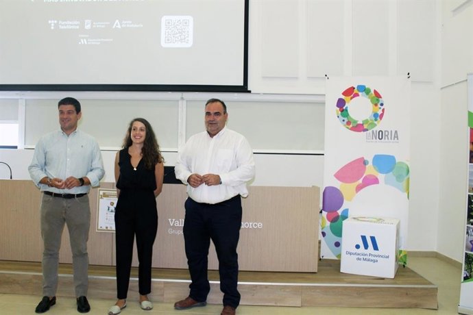 Jornada informativa en Pizarra sobre el campus de programación 'Málaga 42'