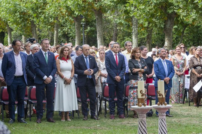 Los miembros del Gobierno en la festividad de La Virgen Bien Aparecida