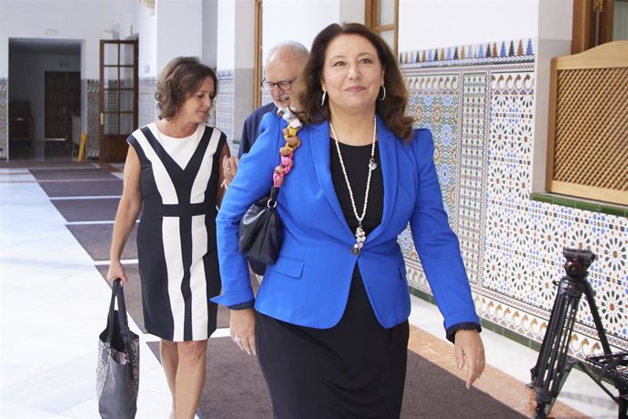 La consejera de Agricultura, Agua y Desarrollo Rural de la Junta de Andalucía, Carmen Crespo, durante el segundo día de la primera sesión parlamentario ordinaria de la XII Legislatura en el Parlamento de Andalucía