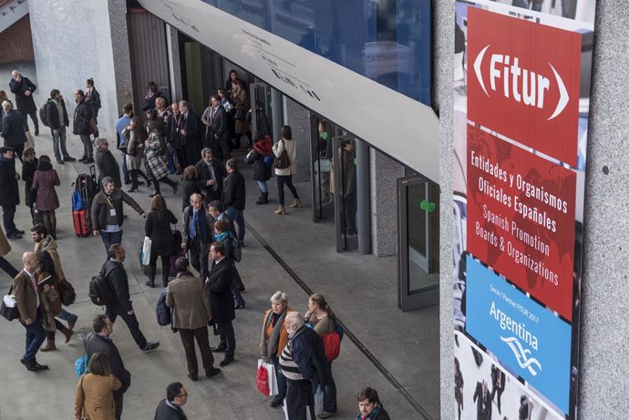 Archivo - Imagen de entrada a pabellon en Fitur