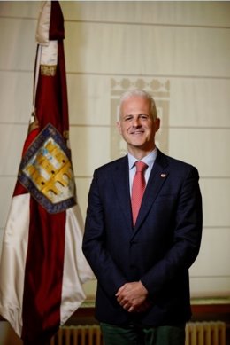 Archivo - El alcalde de Logroño, Pablo Hermoso de Mendoza