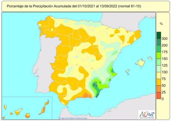 Mapa de precipitaciones acumuladas en España en el año hidrológico 2021-2022 hasta el 13 de septiembre de 2022. El déficit se sitúa en el 25% y afecta a la mayor parte de España excepto al este peninsular y putnos de Canarias.